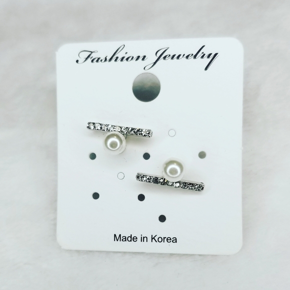 5 for $15 earrings - Picture 2 of 8